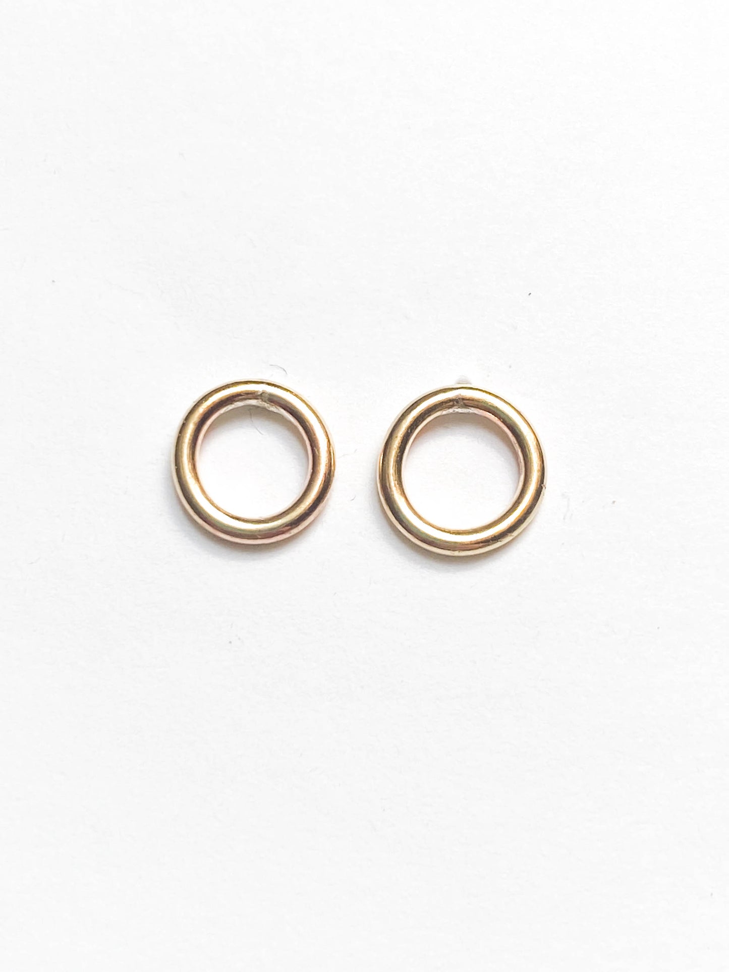 Brass O Studs