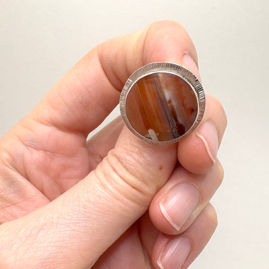 Red agate circle with radiant halo size 3.5