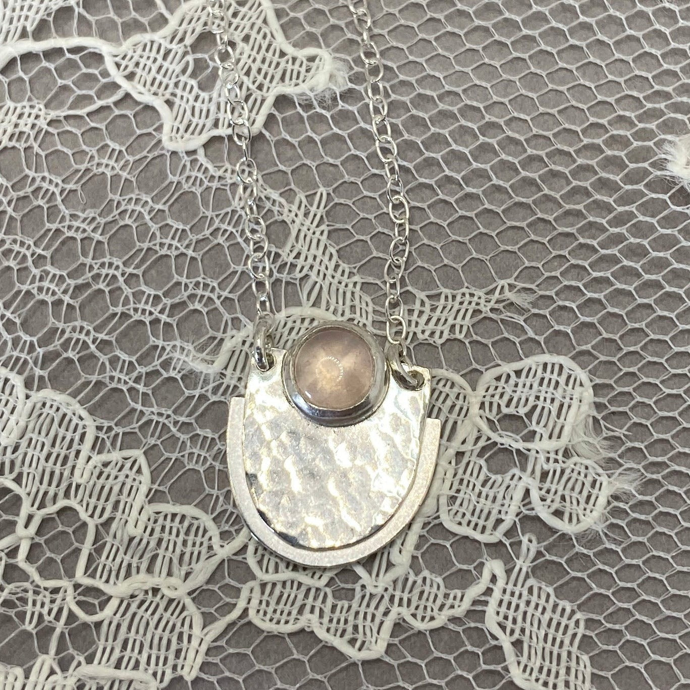 Irma Mini Necklace in Rose Quartz