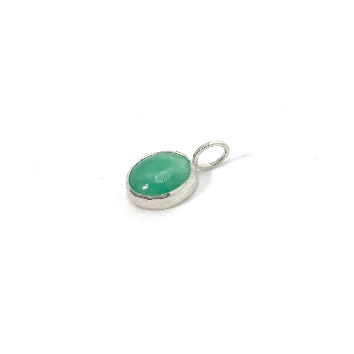 Green Quartzite Oval Pendant